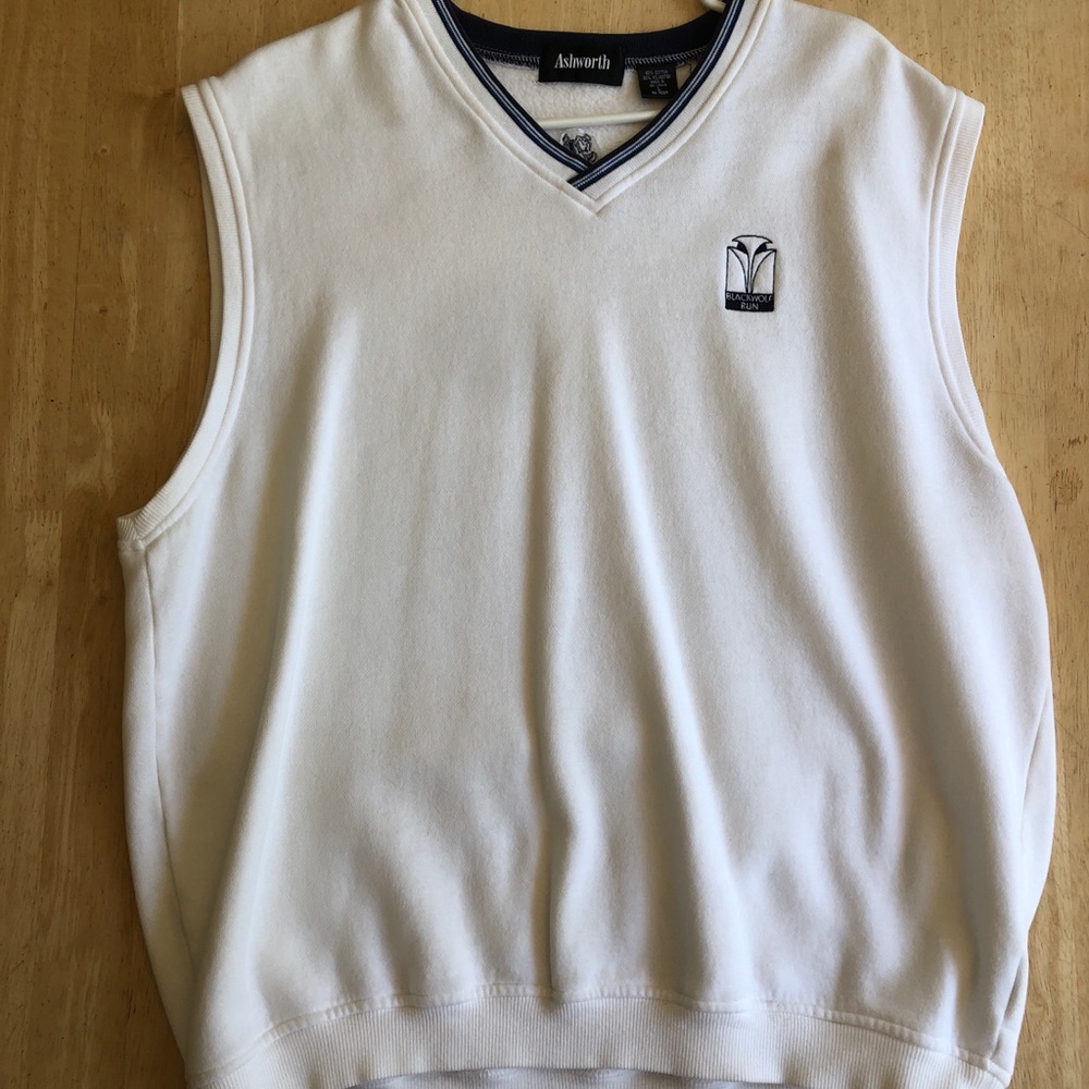 Blackwolf Run men’s white golf vest